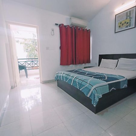 Goa Suites Holiday Home Calangute Esterno foto