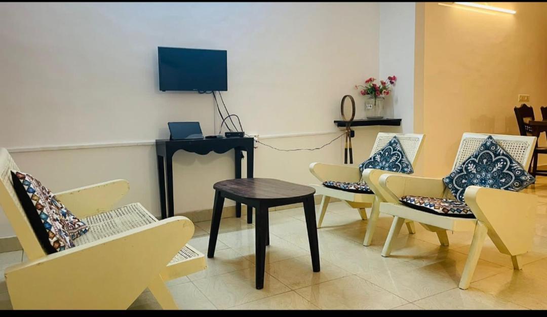 Goa Suites Holiday Home Calangute Esterno foto