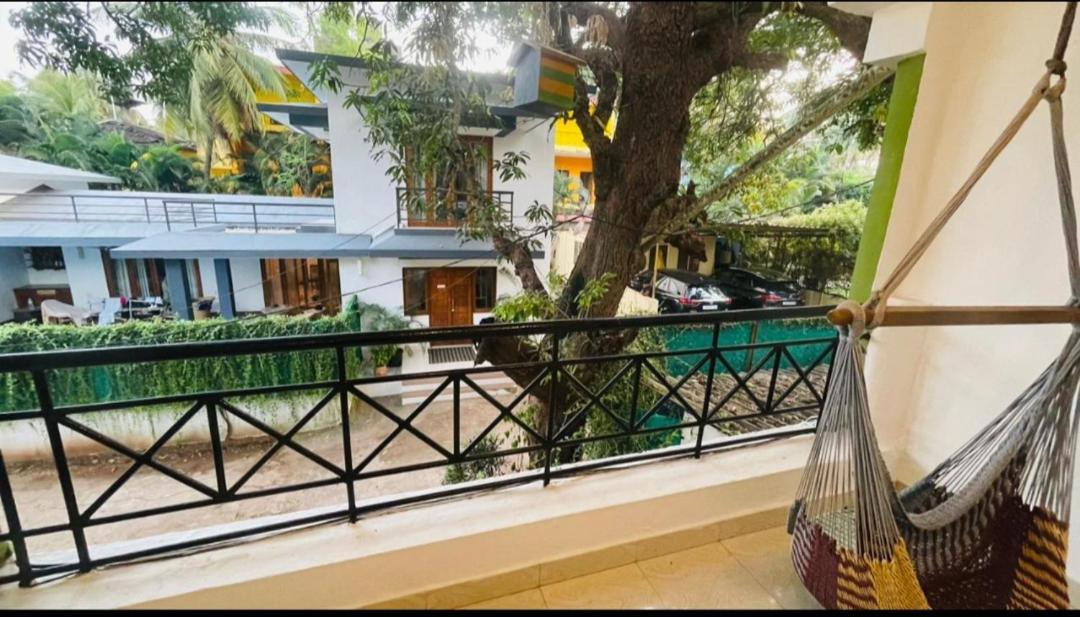 Goa Suites Holiday Home Calangute Esterno foto