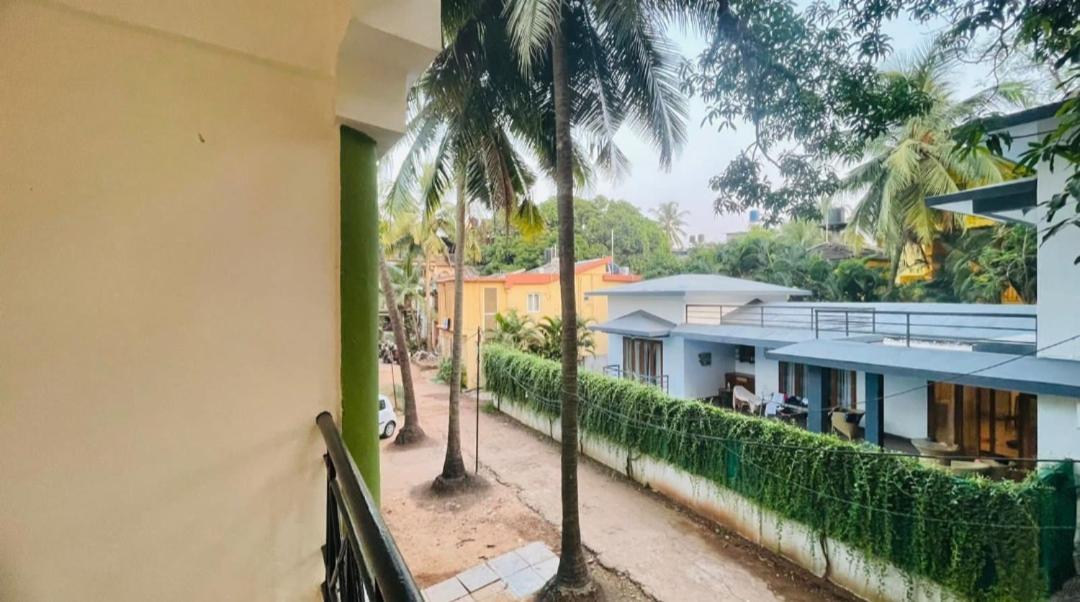 Goa Suites Holiday Home Calangute Esterno foto